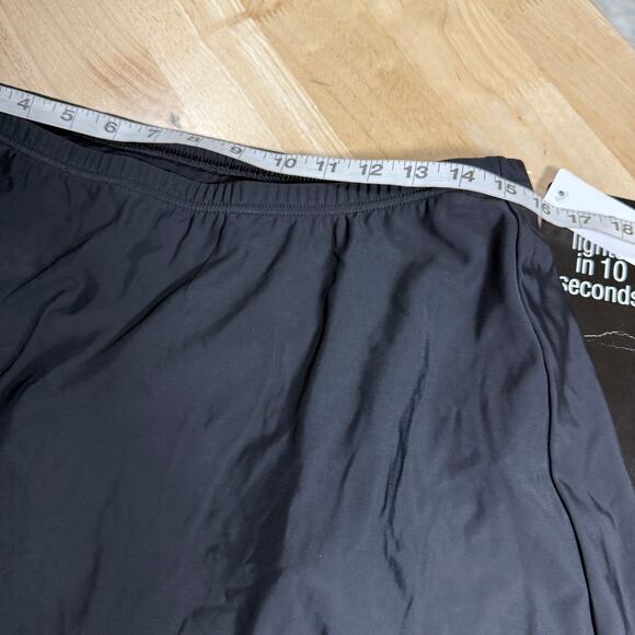 Miraclesuit NWT Black Swim Skirt Bottom Size 18 Slimming Shaping Full Coverage - Picture 10 of 13